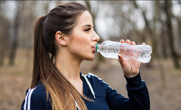 Drinking Water Solves Urinary Tract Infection In Women